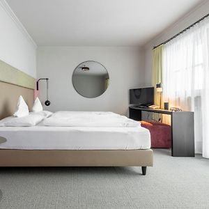 Deluxe Zimmer mit Kingsize-Bett
